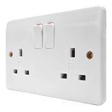 MK K2747WHI Double Socket